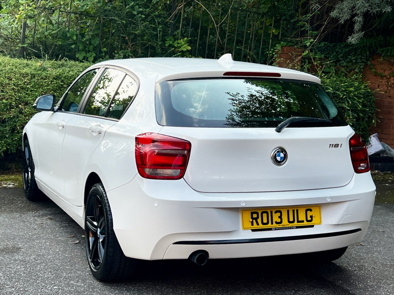 BMW 118i Sport 1.6 Petrol Manual 5dr Euro 6 (s/s) (170 ps)